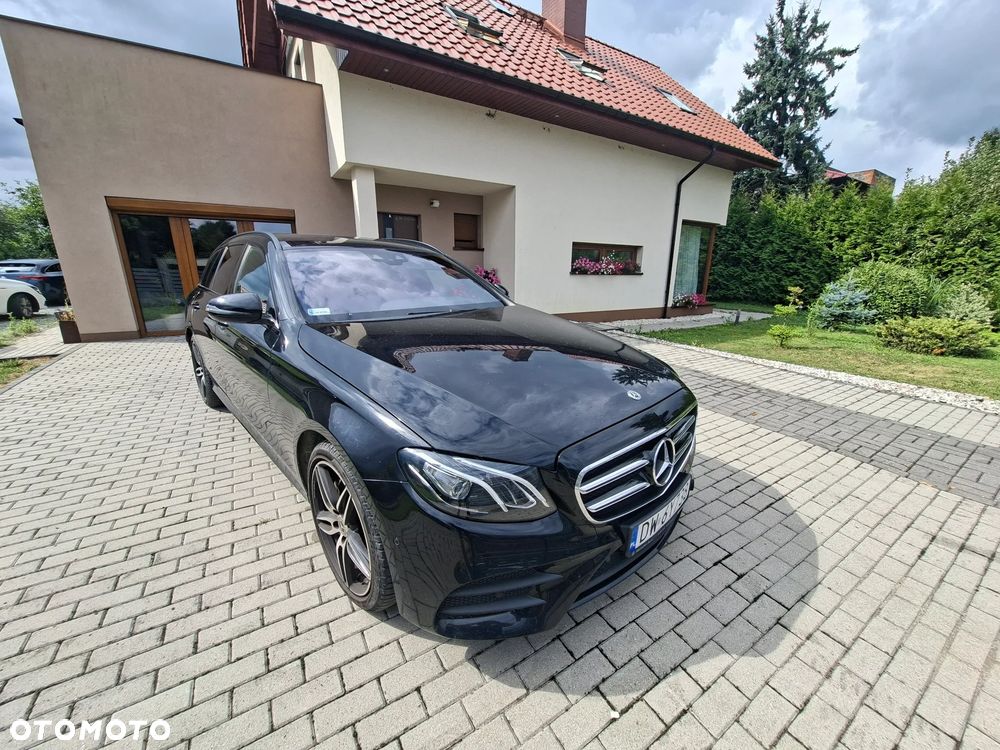 Mercedes-Benz Klasa E 220 d 9G-TRONIC - 2