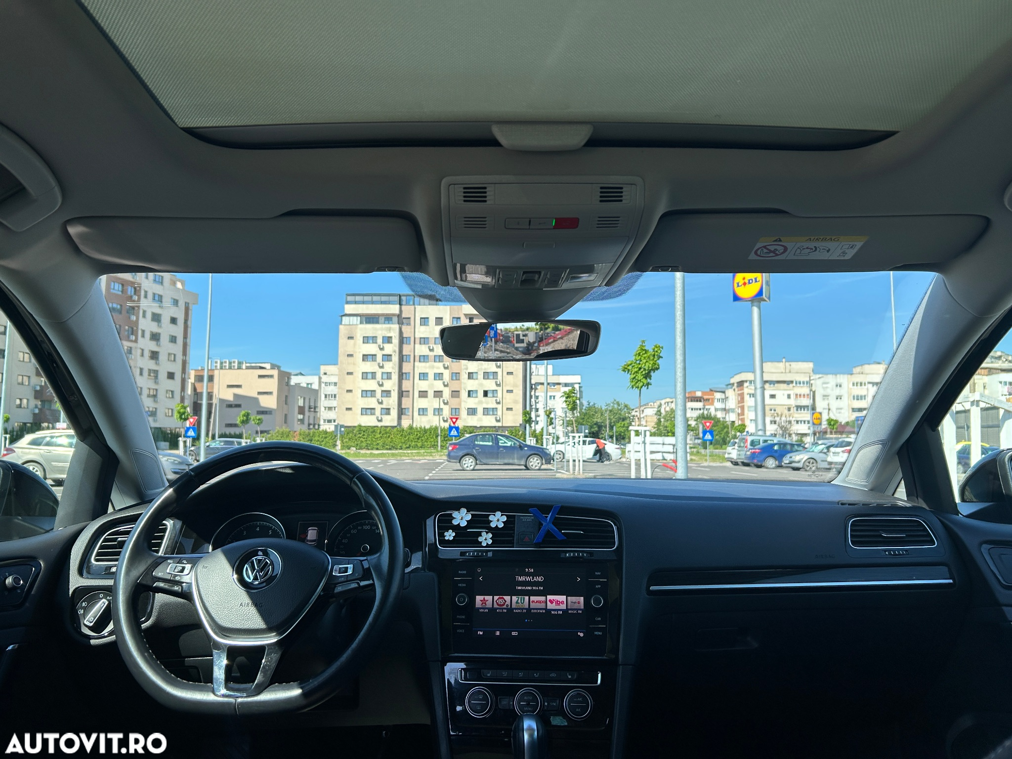 Volkswagen Golf 1.5 TSI DSG Highline - 5