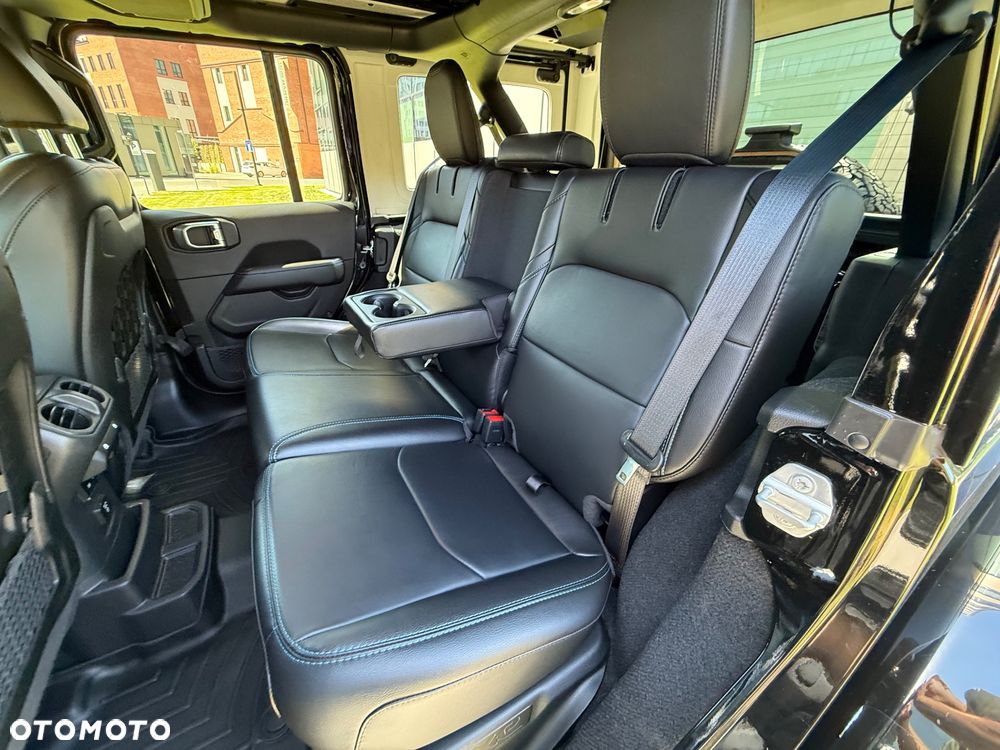 Jeep Wrangler Unlimited 2.0 Turbo PHEV 4xe Rubicon - 29