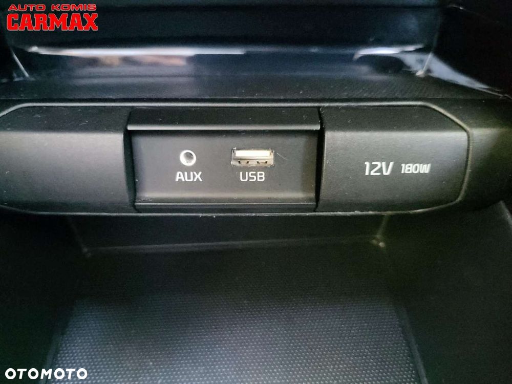 Kia Stonic - 21