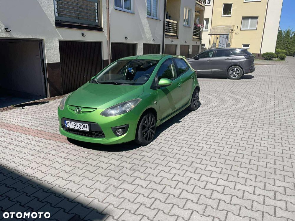 Mazda 2 - 1