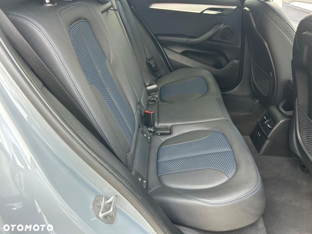 BMW X2 sDrive18i M Sport - 24