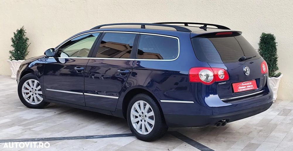 Volkswagen Passat - 4