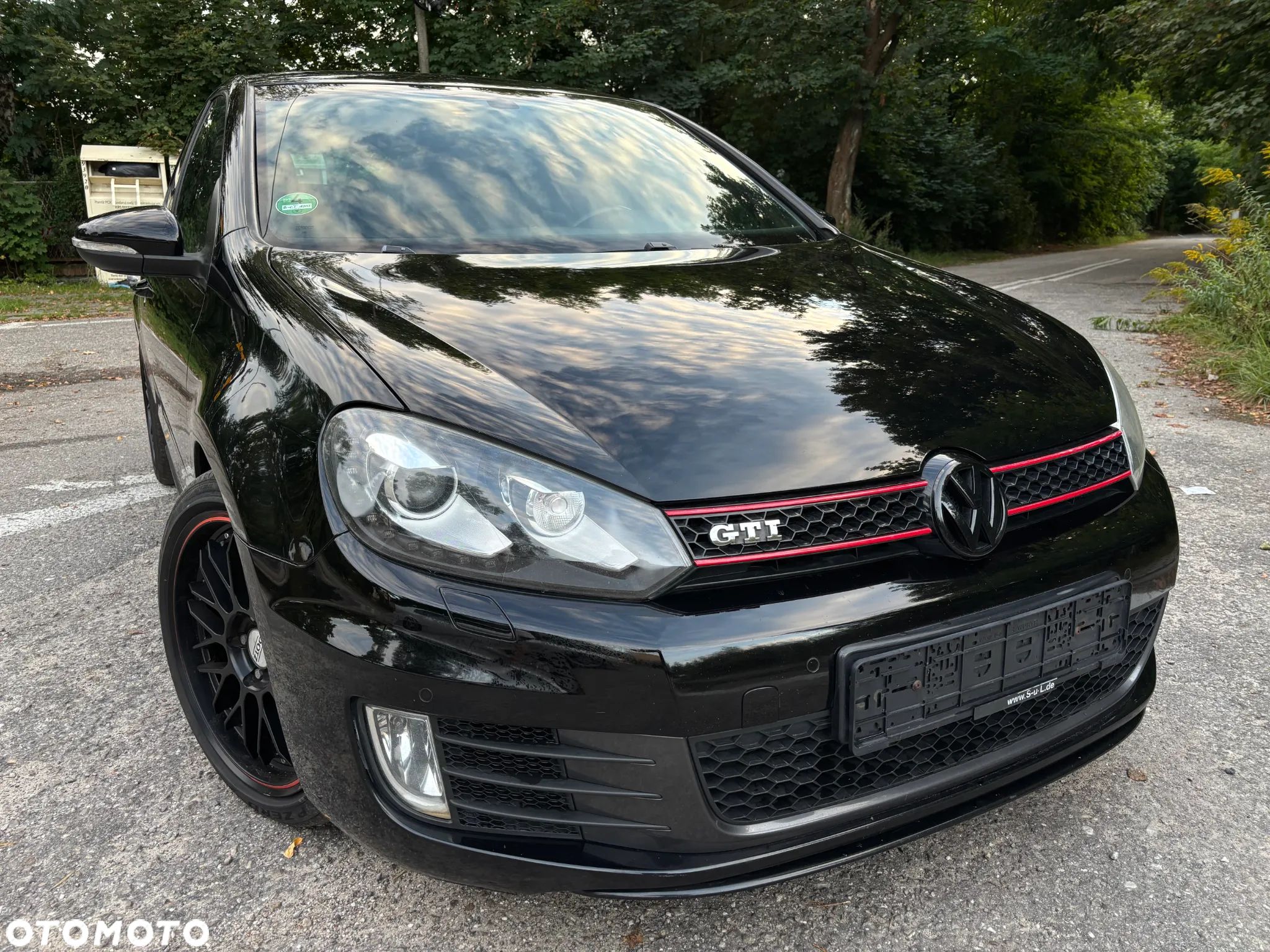 Volkswagen Golf 2.0 GTI adidas - 1