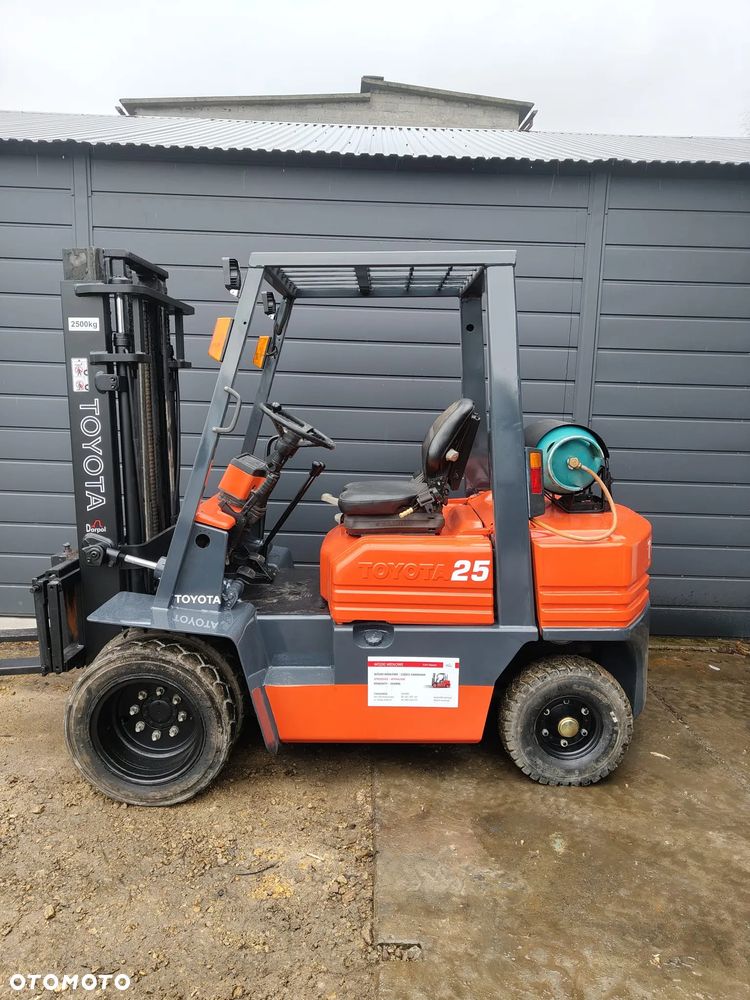 Toyota 5FGF25 - 6