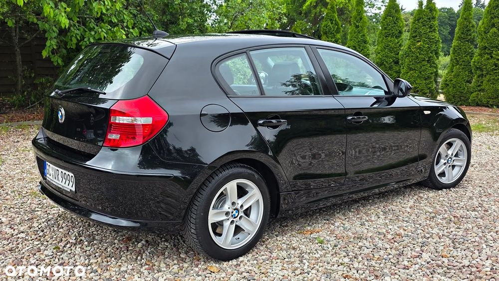 BMW Seria 1 120d DPF Edition Sport - 15