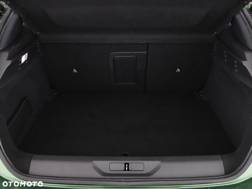 Peugeot 308 1.6 Hybrid PHEV Allure Pack EAT8 - 21