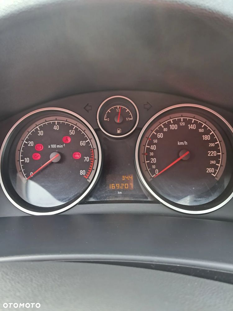 Opel Astra 1.4 - 12