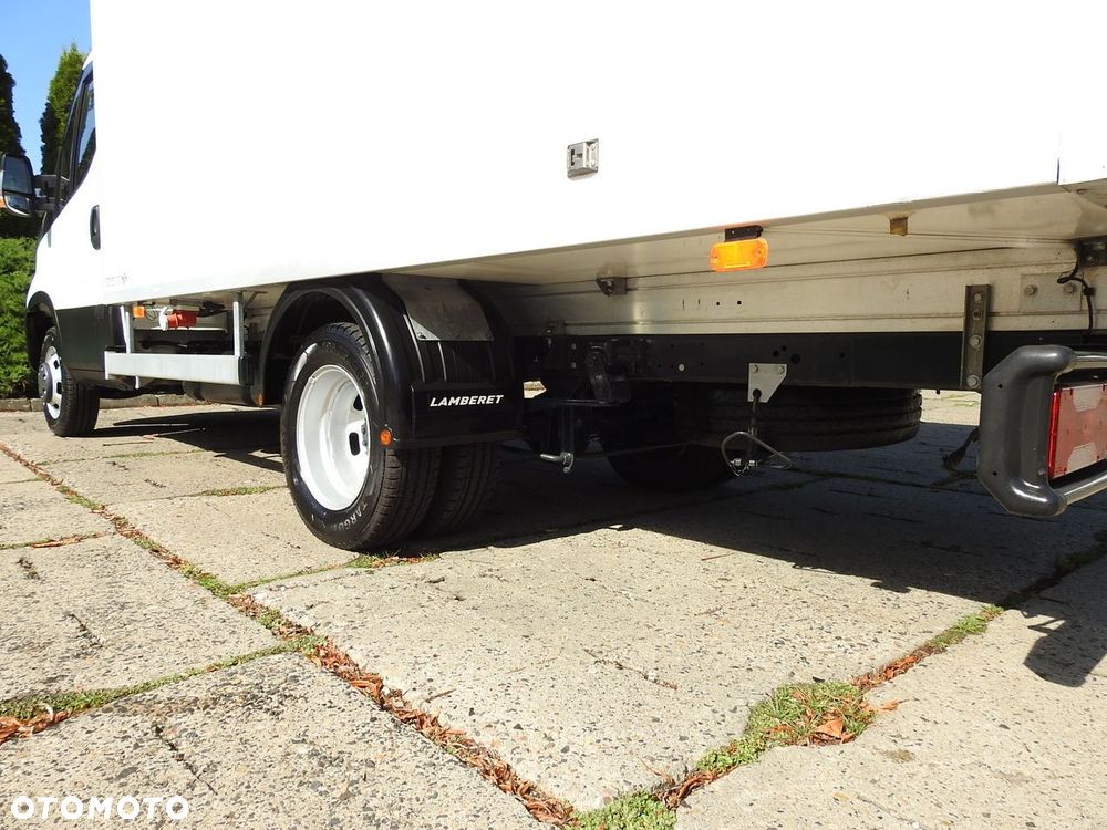 Iveco DAILY 35C15 KONTENER CHŁODNIA -12*C ZASILANIE 230V BLIŹNIACZE KOŁA  150KM - 17