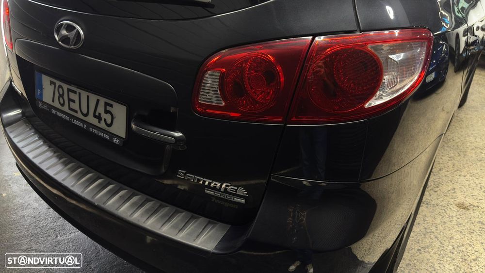 Hyundai Santa Fe 2.2 CRDi 7Wagon Comfort Aut. - 12