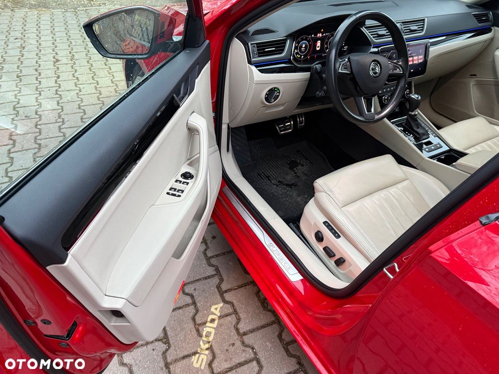 Skoda Superb 2.0 TSI L&K DSG - 11
