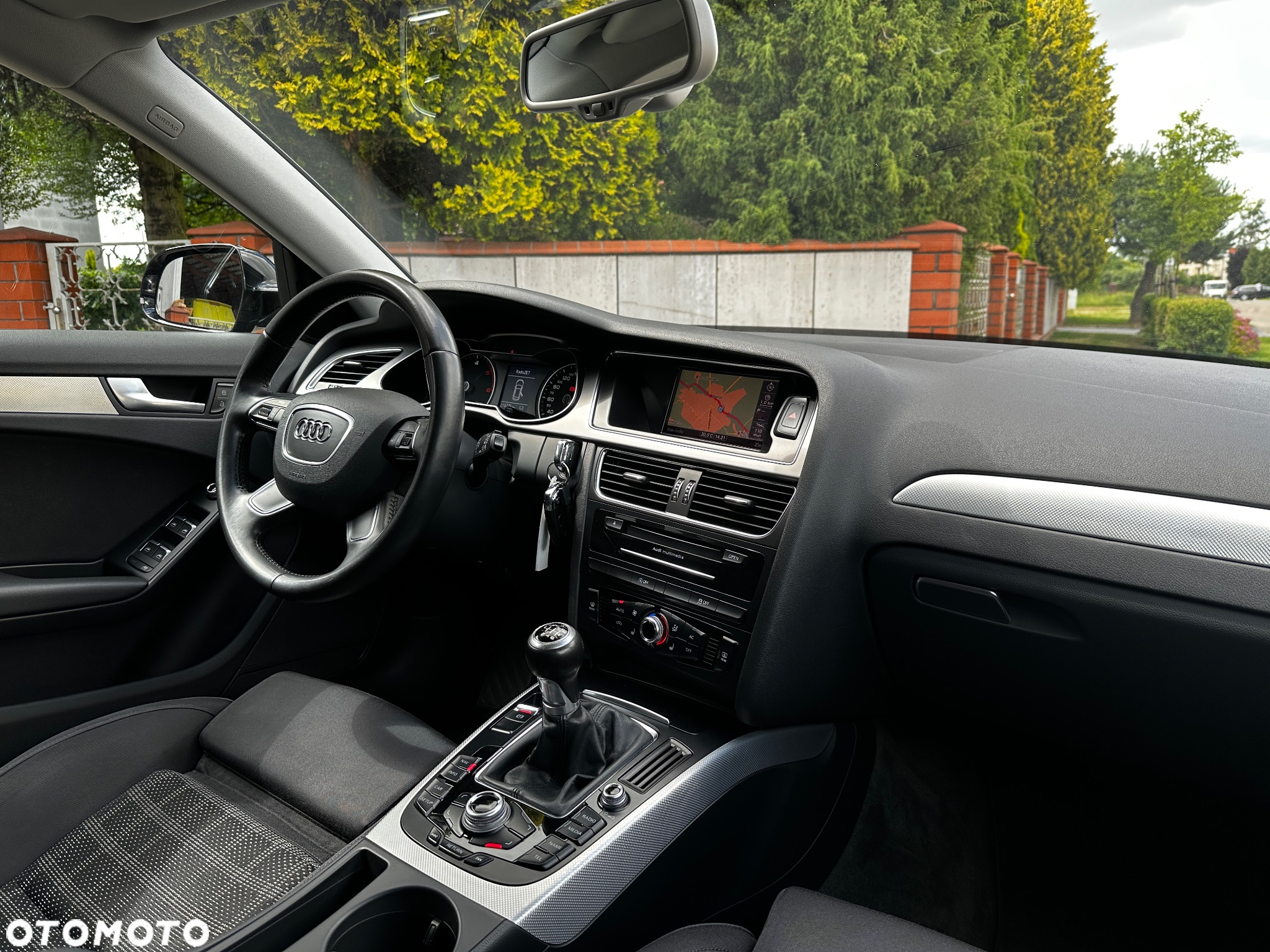 Audi A4 Avant 2.0 TDI DPF Ambiente - 16