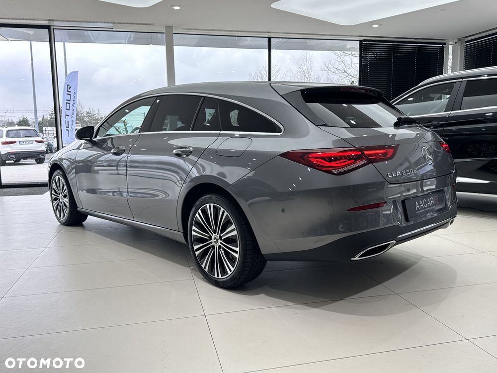 Mercedes-Benz CLA - 3