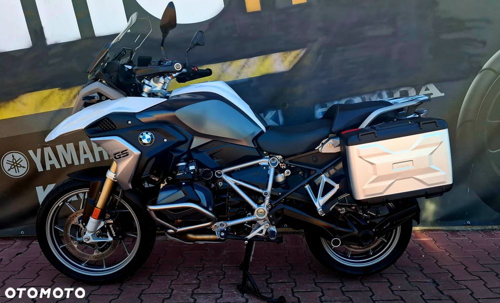 BMW R - 3
