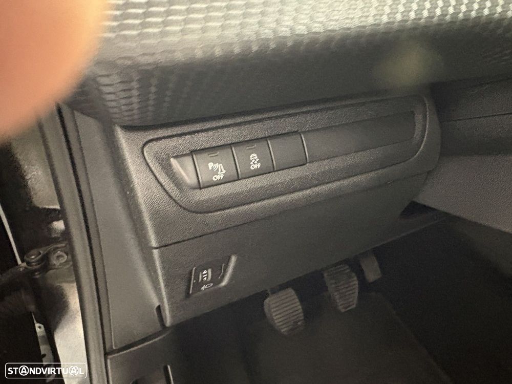 Peugeot 2008 1.2 PureTech Style - 17