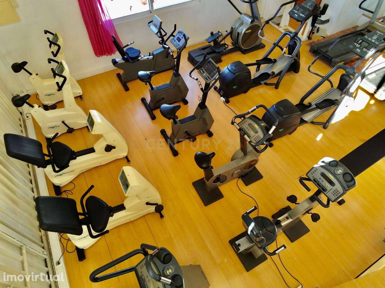 GINÁSIO NA BAIXA DE OLHÃO! - Grande imagem: 5/14