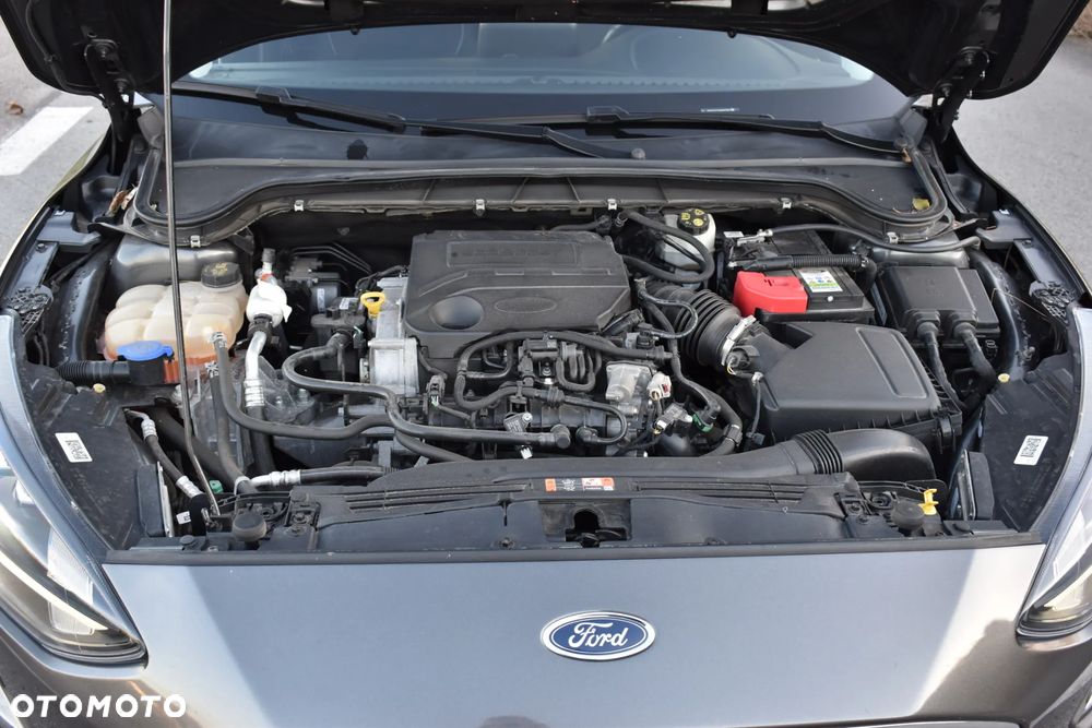 Ford Focus 1.0 EcoBoost Active Business - 18