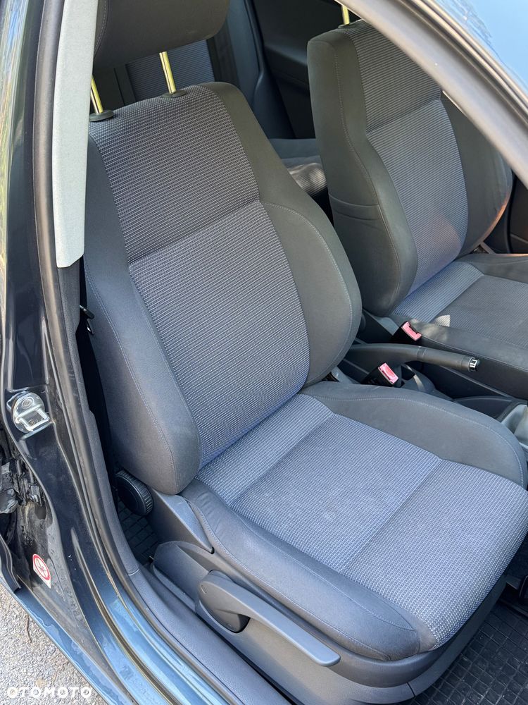 Volkswagen Polo 1.4 16V Comfortline - 12