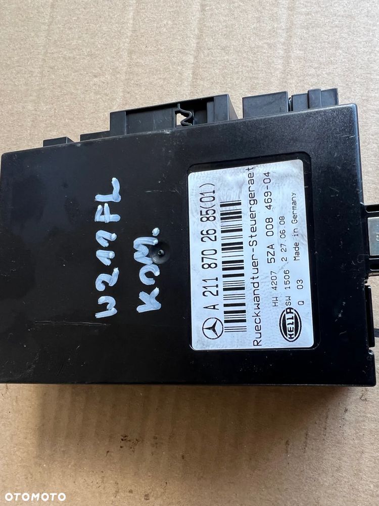 Moduł sterownik klapy bagażnika Mercedes E Klasa W211 Lift kombi A2118702685 - 4