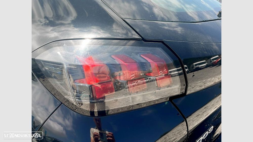 Peugeot 208 1.2 PureTech Active - 10