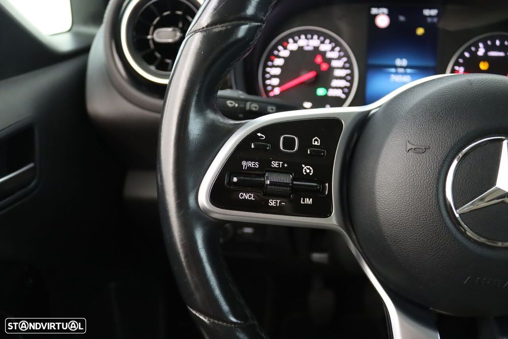 Mercedes-Benz T 180 d Standard - 12