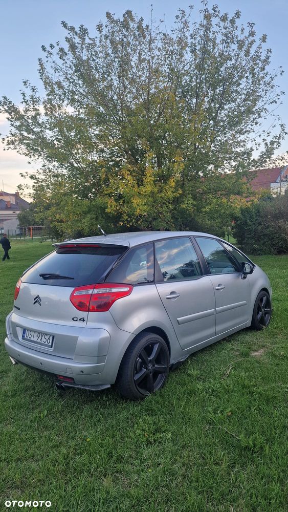 Citroën C4 Picasso - 6