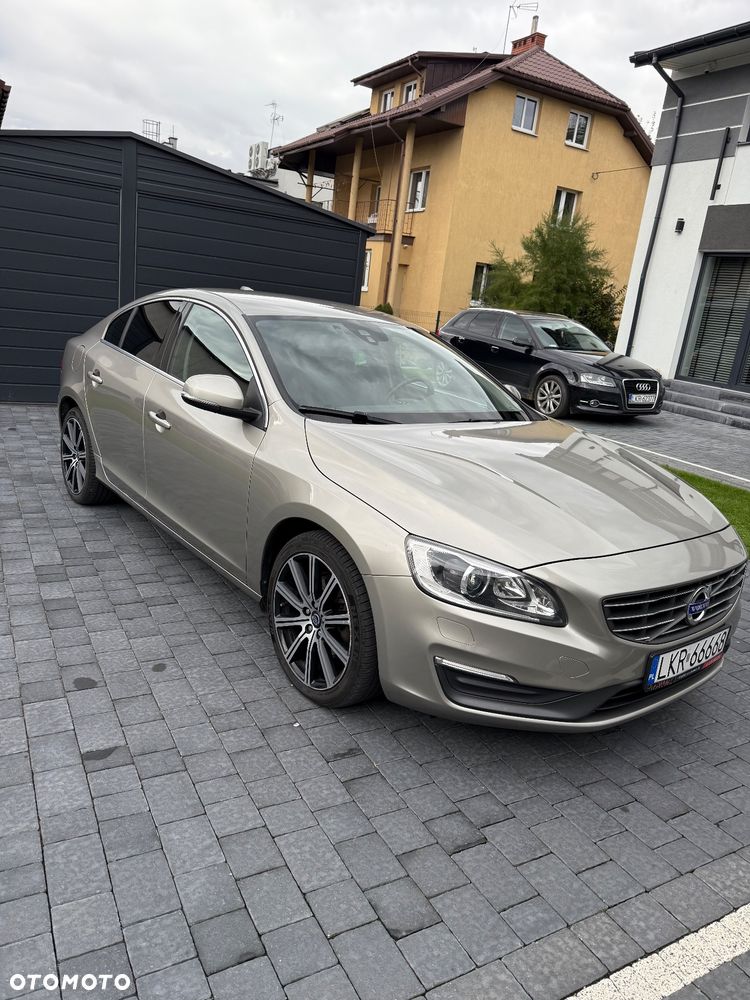Volvo S60 D4 Drive-E Momentum - 5