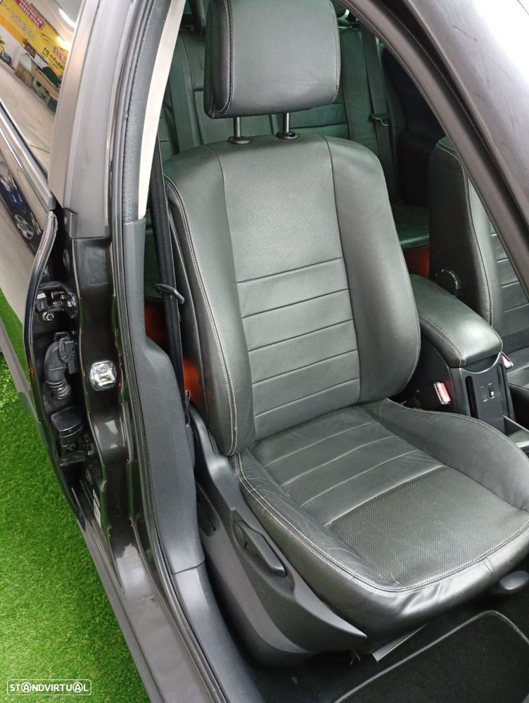 Renault Mégane Break 1.5 dCi Privilège Luxe - 24