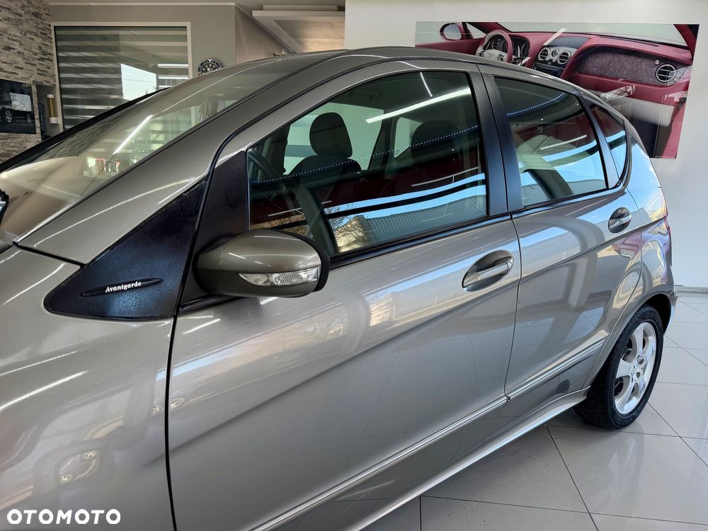 Mercedes-Benz Klasa A 150 Classic First - 32