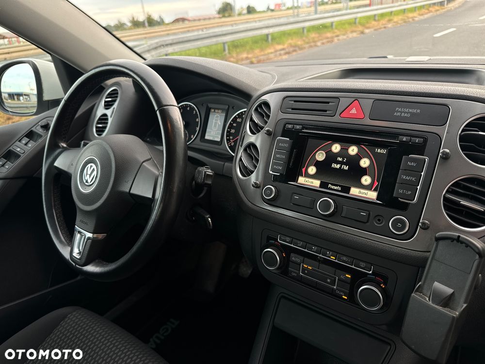 Volkswagen Tiguan 1.4 TSI BlueMotion Technology Exclusive - 8