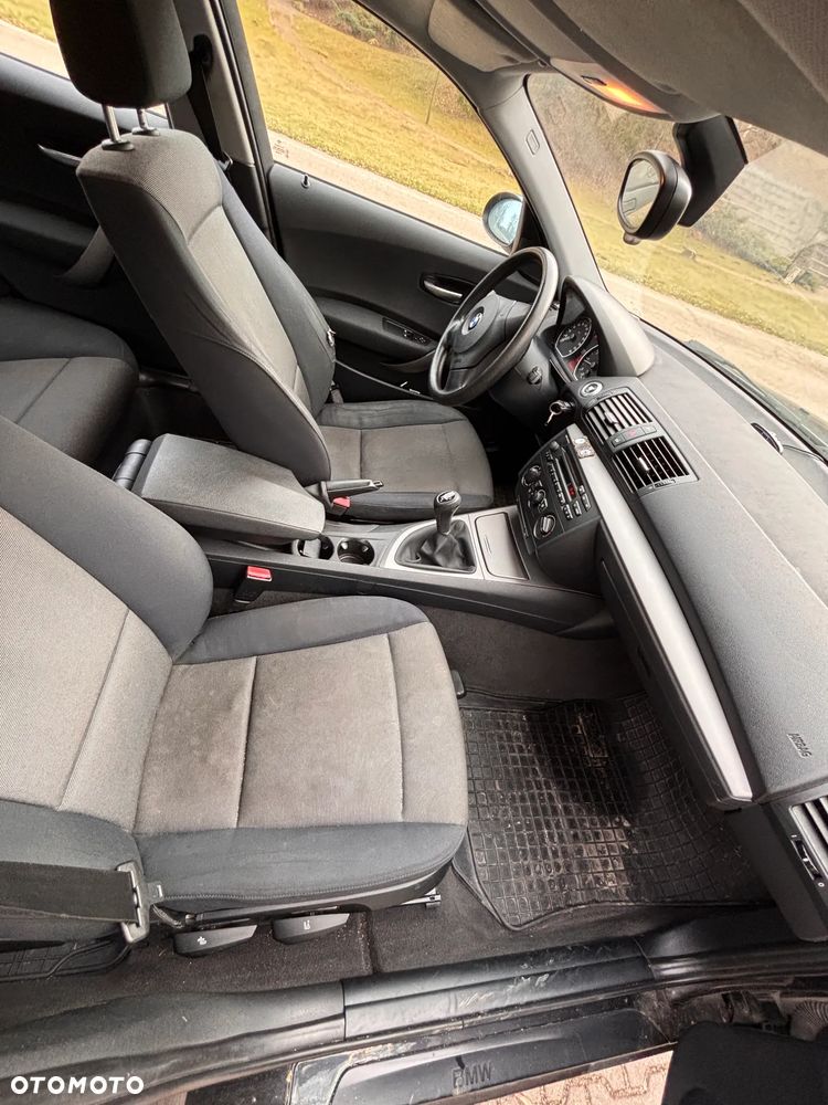 BMW Seria 1 - 2