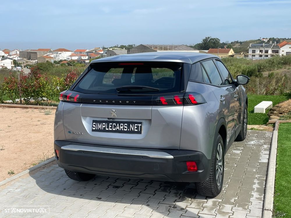 Peugeot e-2008 Active - 6