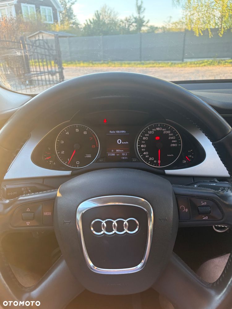 Audi A4 Avant - 6