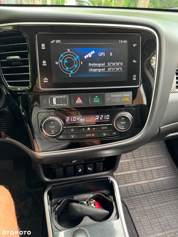 Mitsubishi Outlander - 37