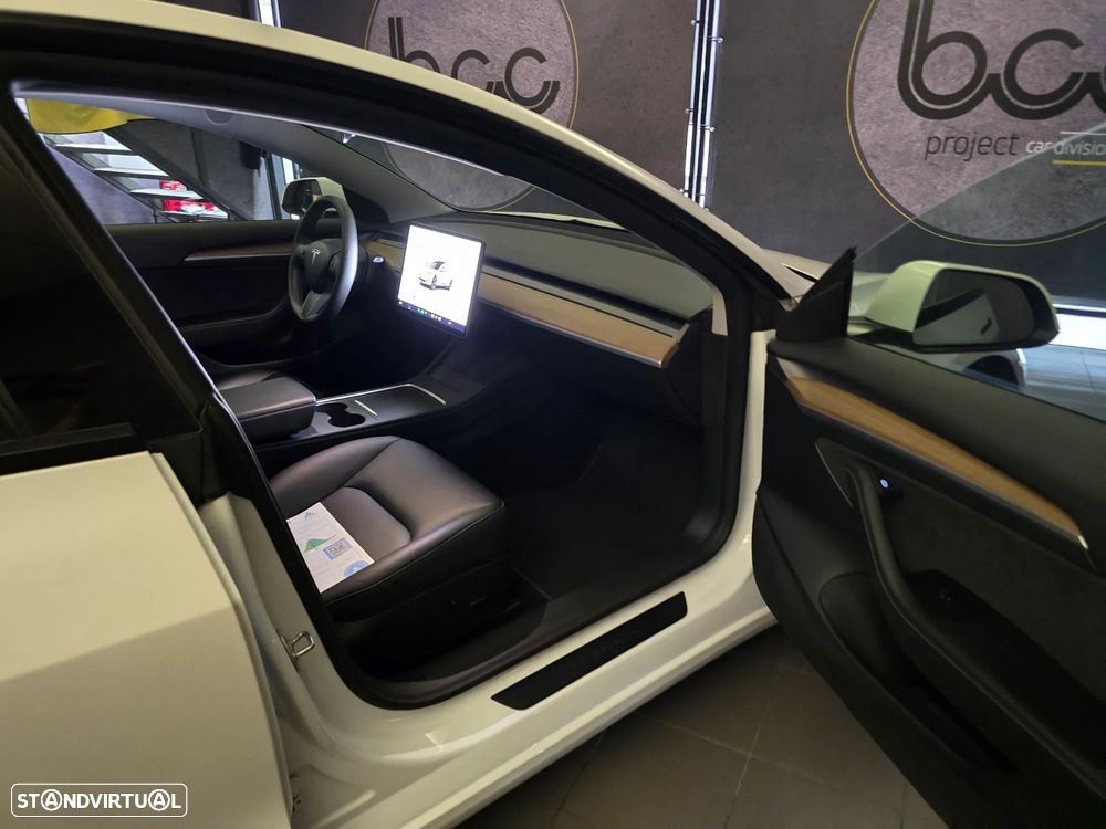Tesla Model 3 Tração Traseira - 13