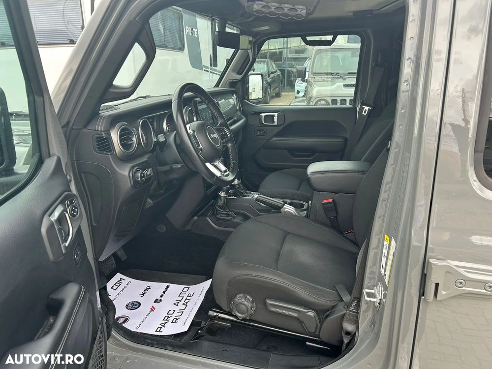 Jeep Wrangler Unlimited 2.2 CRD AT8 Sahara - 8