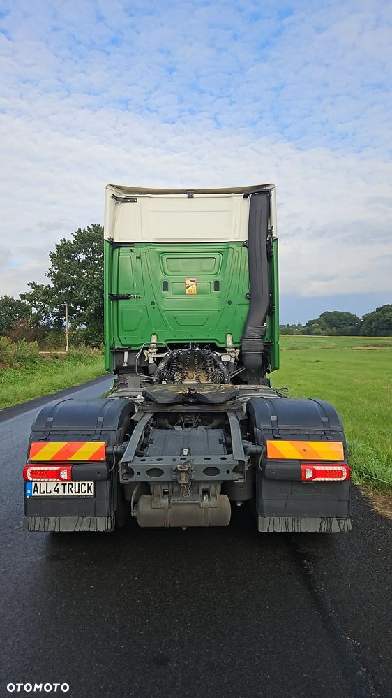 Mercedes-Benz Actros 1951 - 8