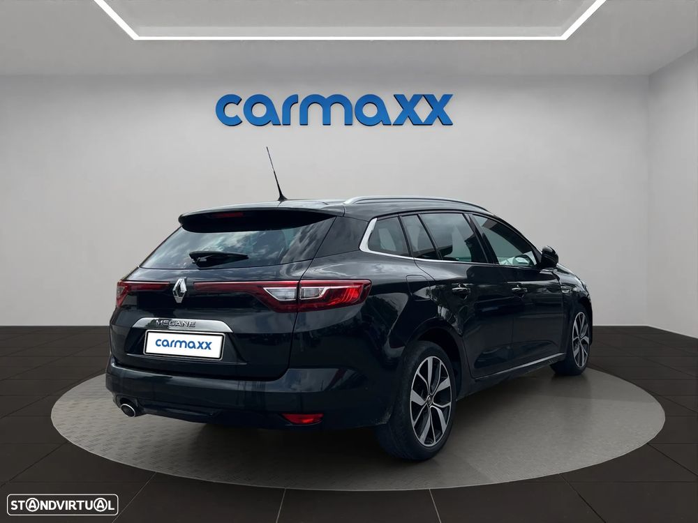 Renault Mégane Sport Tourer 1.5 Blue dCi Bose Edition EDC - 6