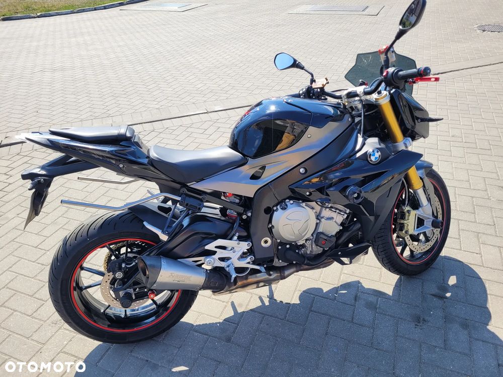 BMW S - 14