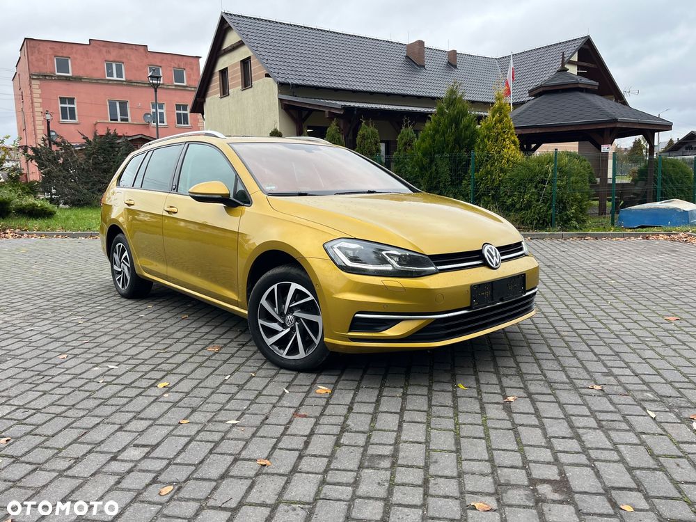 Volkswagen Golf Variant 2.0 TDI Sound - 1