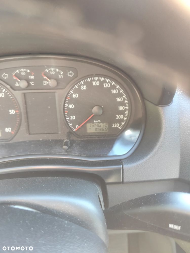 Volkswagen Polo - 14