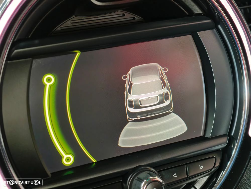 MINI 5 Portas Cooper D - 23