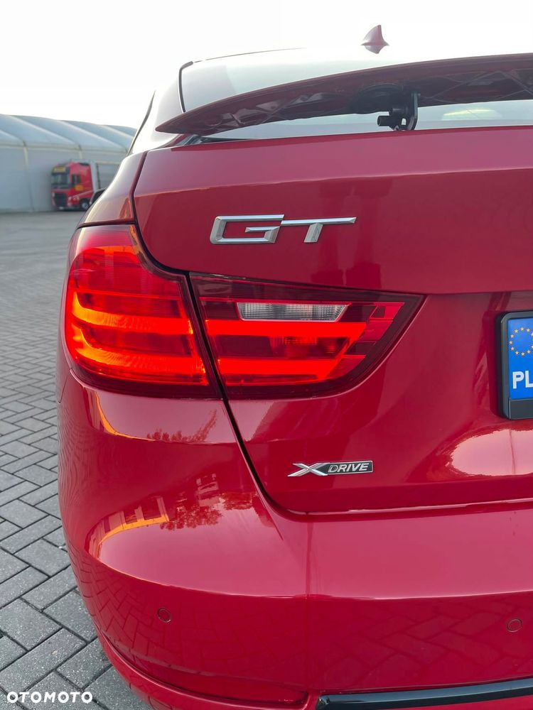 BMW 3GT 335i xDrive M Sport - 4
