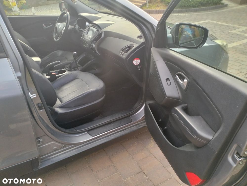 Hyundai ix35 - 14