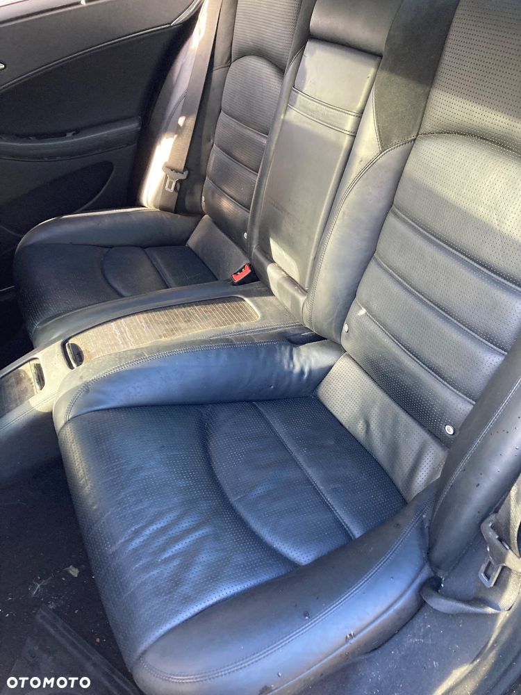 Fotele Mercedes CLS W219 AMG - 6