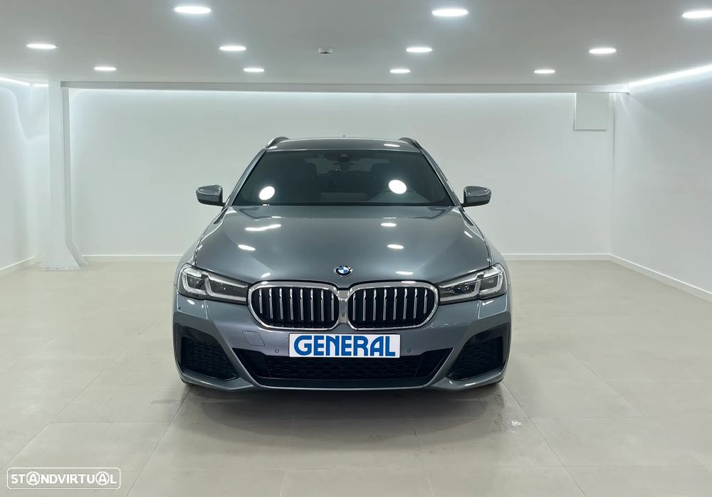 BMW 530 e Pack M - 2