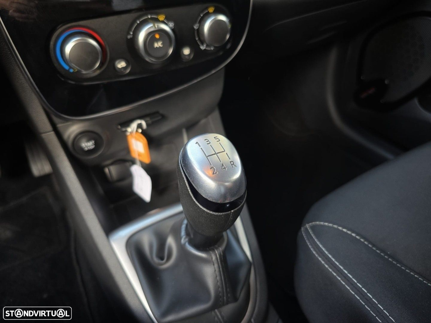 Renault Clio Sport Tourer 0.9 TCe Limited Edition - 13