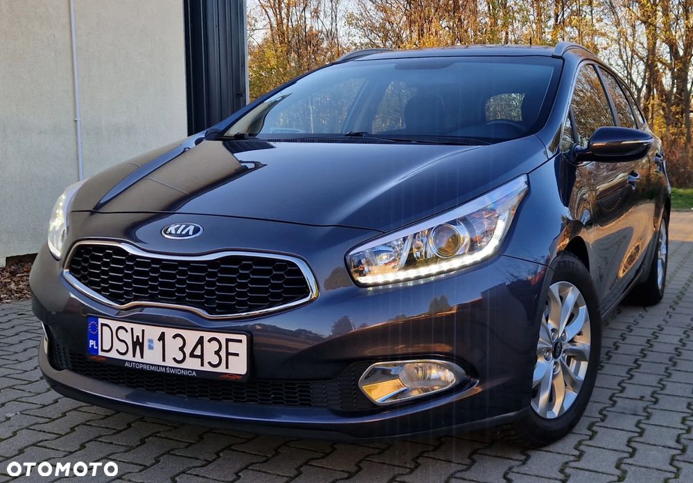 Kia Ceed Cee'd 1.6 GDI Business Line - 27