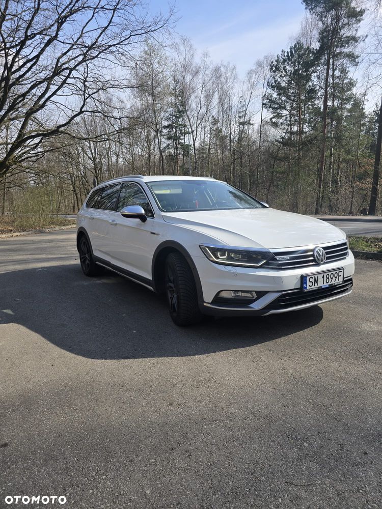 Volkswagen Passat - 2