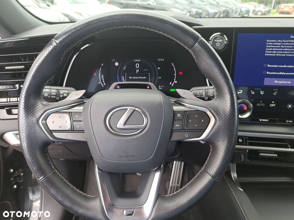 Lexus RX - 16